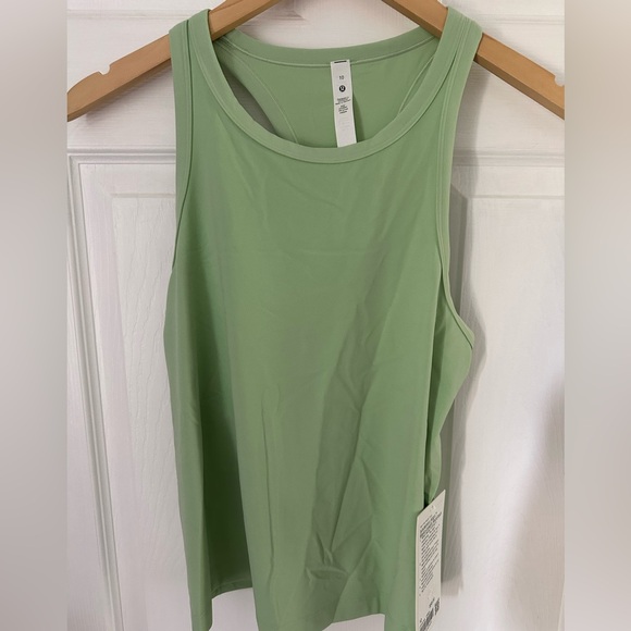 Lululemon Align Waist-length Tank NWT sz 10 - Picture 3 of 3